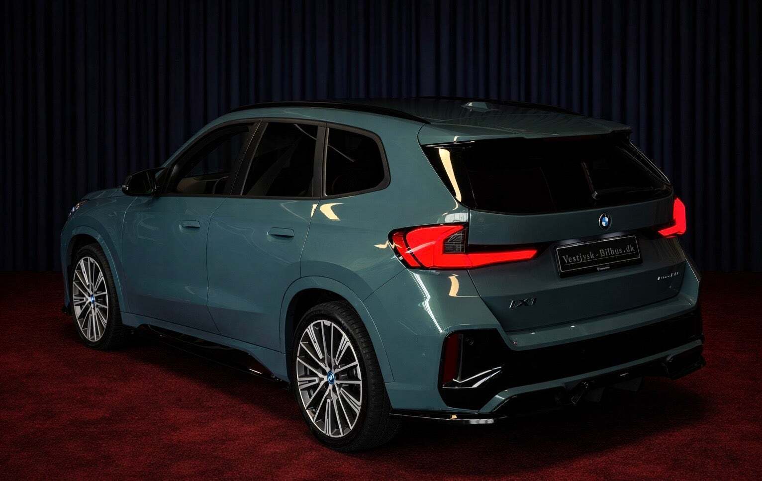 BMW iX1 eDrive20 Fully Charged M-Sport