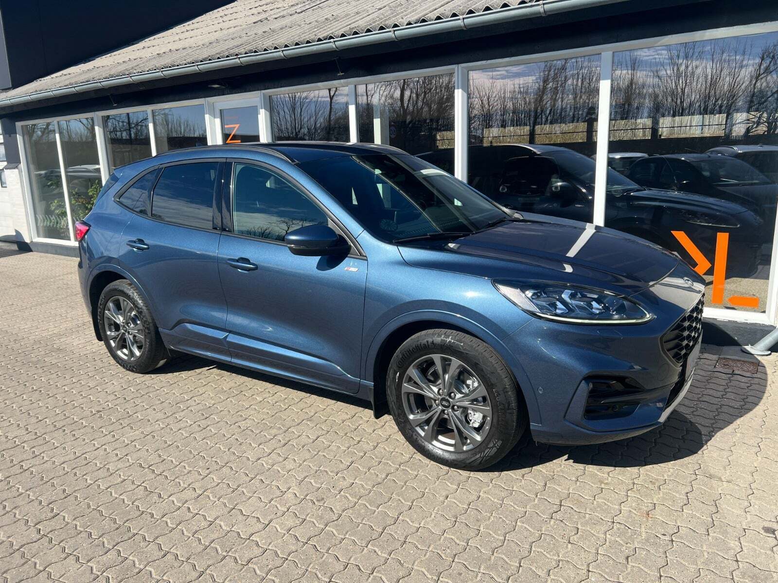 Ford Kuga 2,5 PHEV ST-Line X CVT