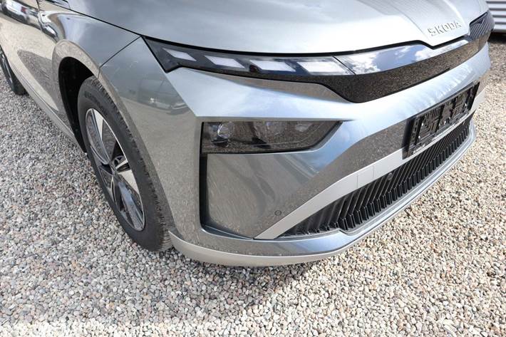 Grå Skoda Enyaq fra 2026