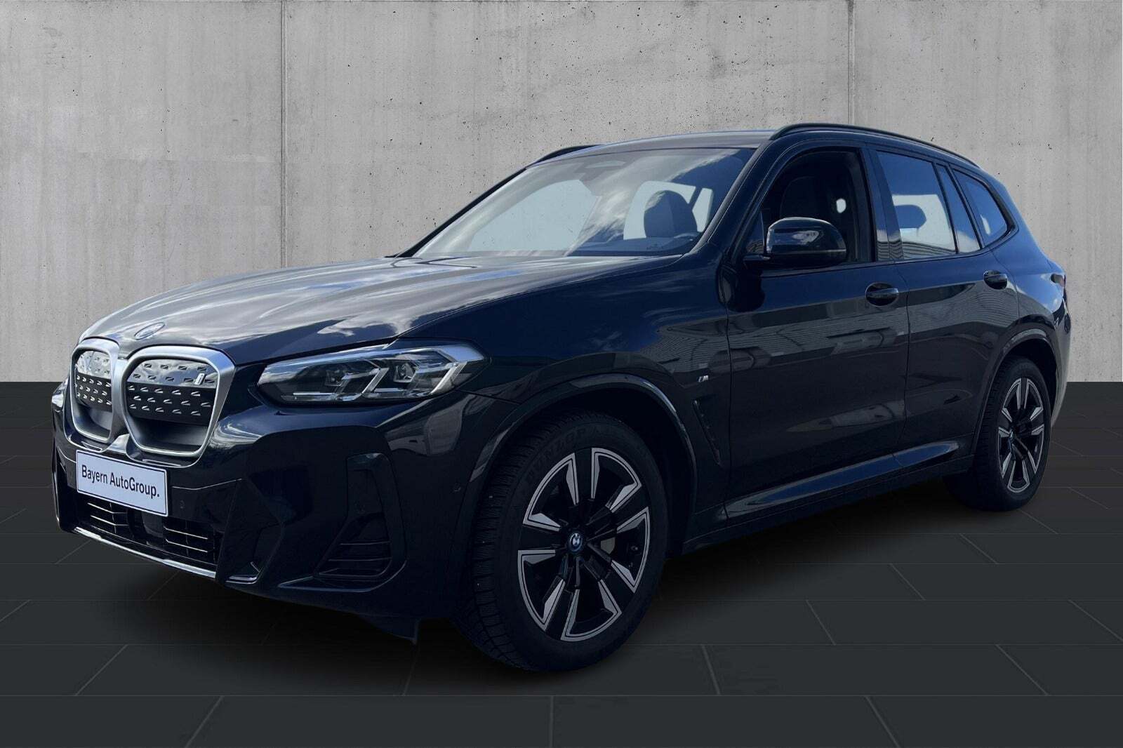 BMW iX3 Charged M-Sport