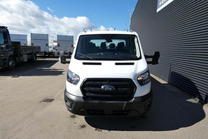 Hvid Ford Transit 350 L3 Chassis fra 2025