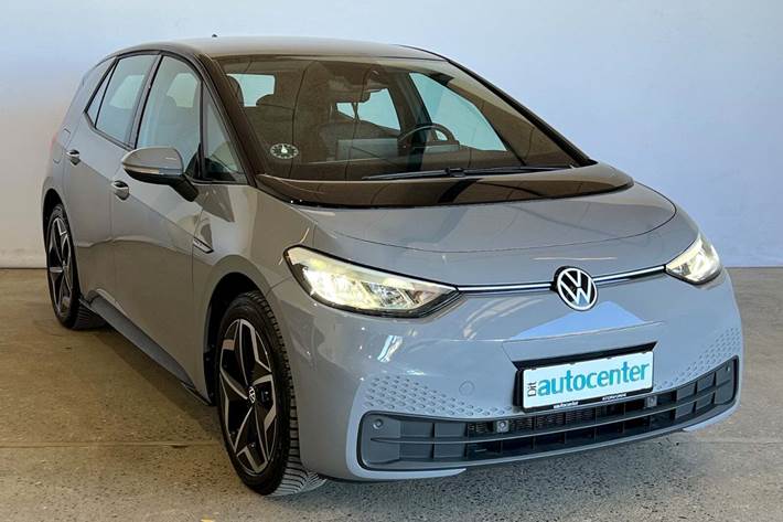Grå VW ID.3 fra 2023 set udefra
