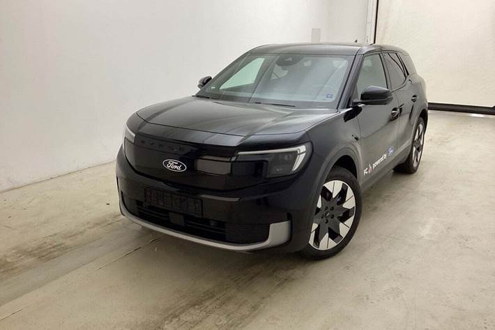 Sort Ford Explorer fra 2024