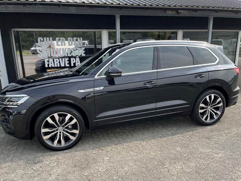 VW Touareg 3,0 TDi 286 R-line aut. 4Motion Van