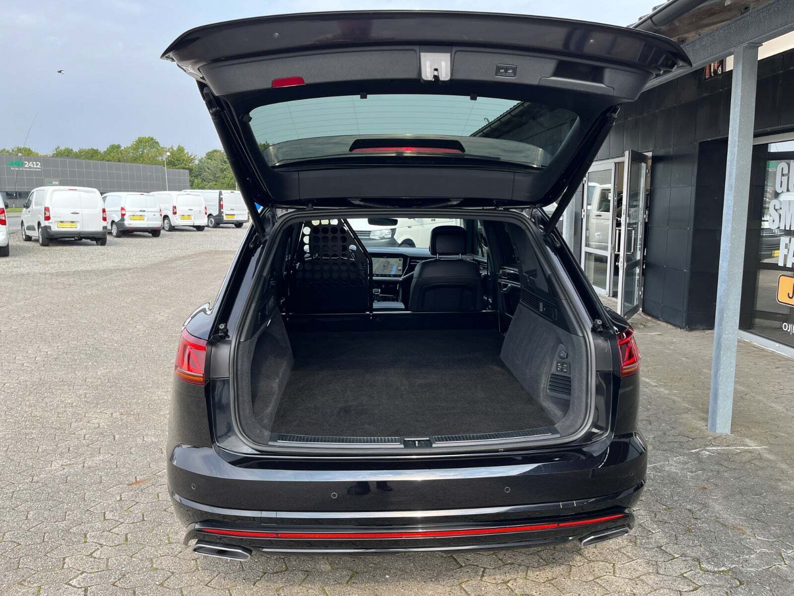 Sort VW Touareg fra 2020