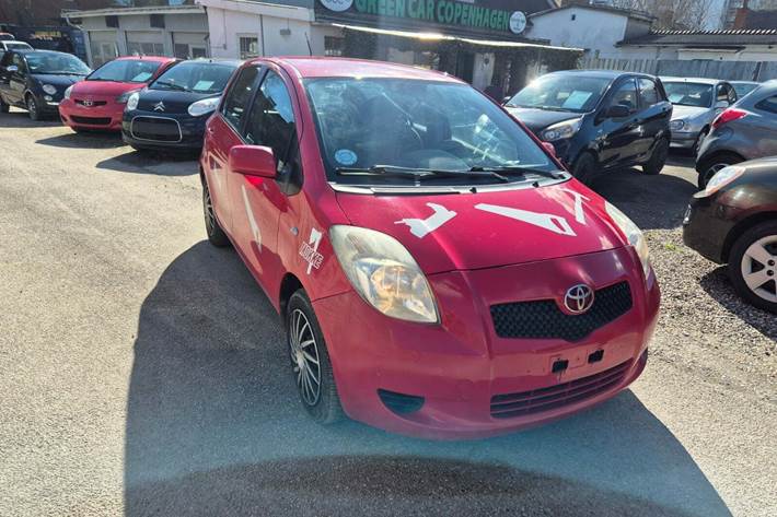 undefined Toyota Yaris fra 2008