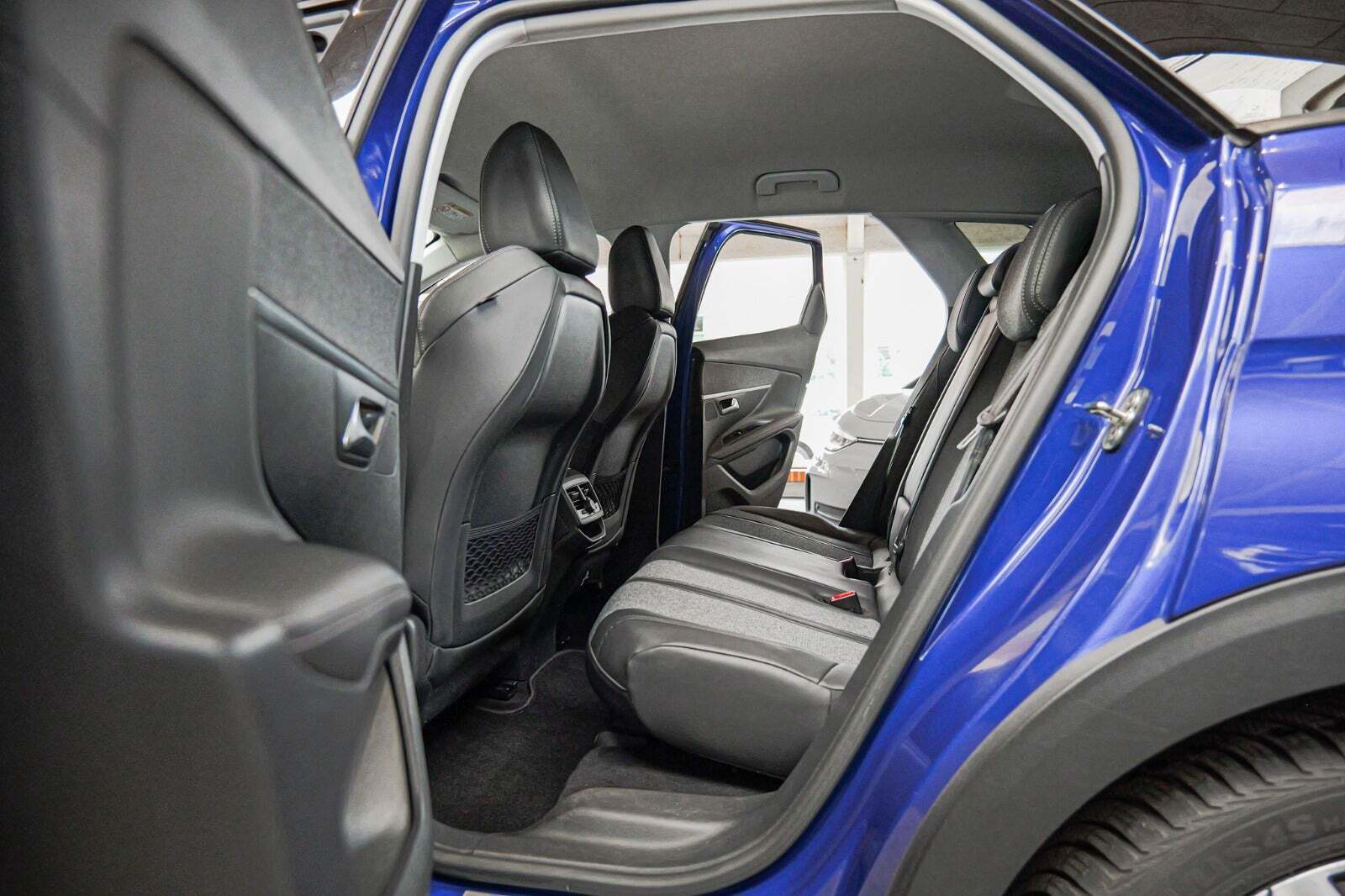 Peugeot 3008 1,5 BlueHDi 130 Allure EAT8