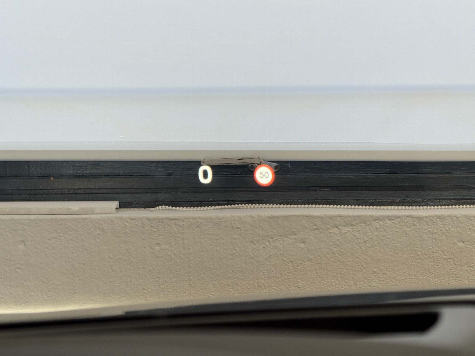 Grå Volvo V60 fra 2023