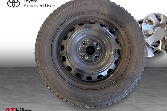 undefined Toyota Yaris fra 2018