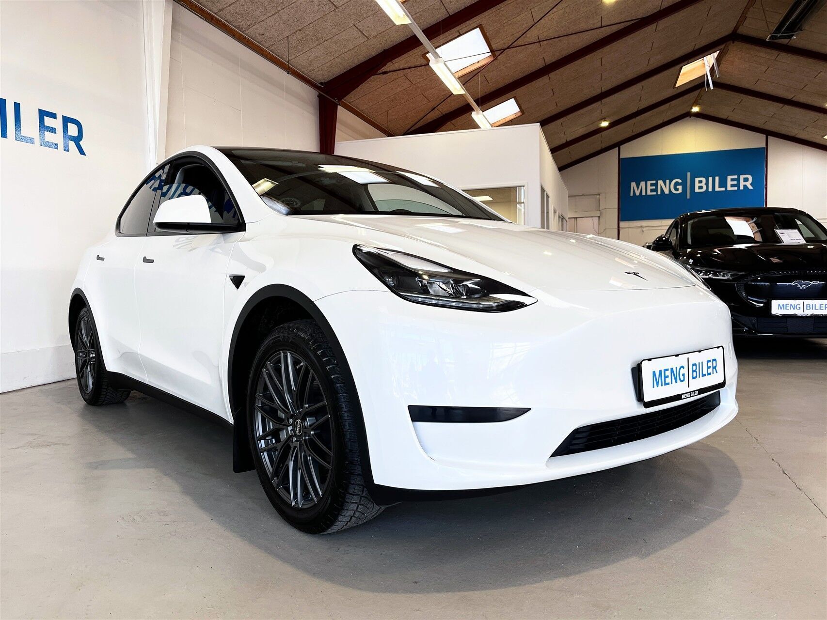 Tesla Model Y EL RWD 299HK 5d Aut.