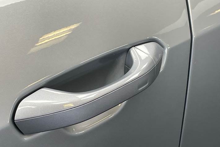 Grå Audi e-tron GT fra 2022