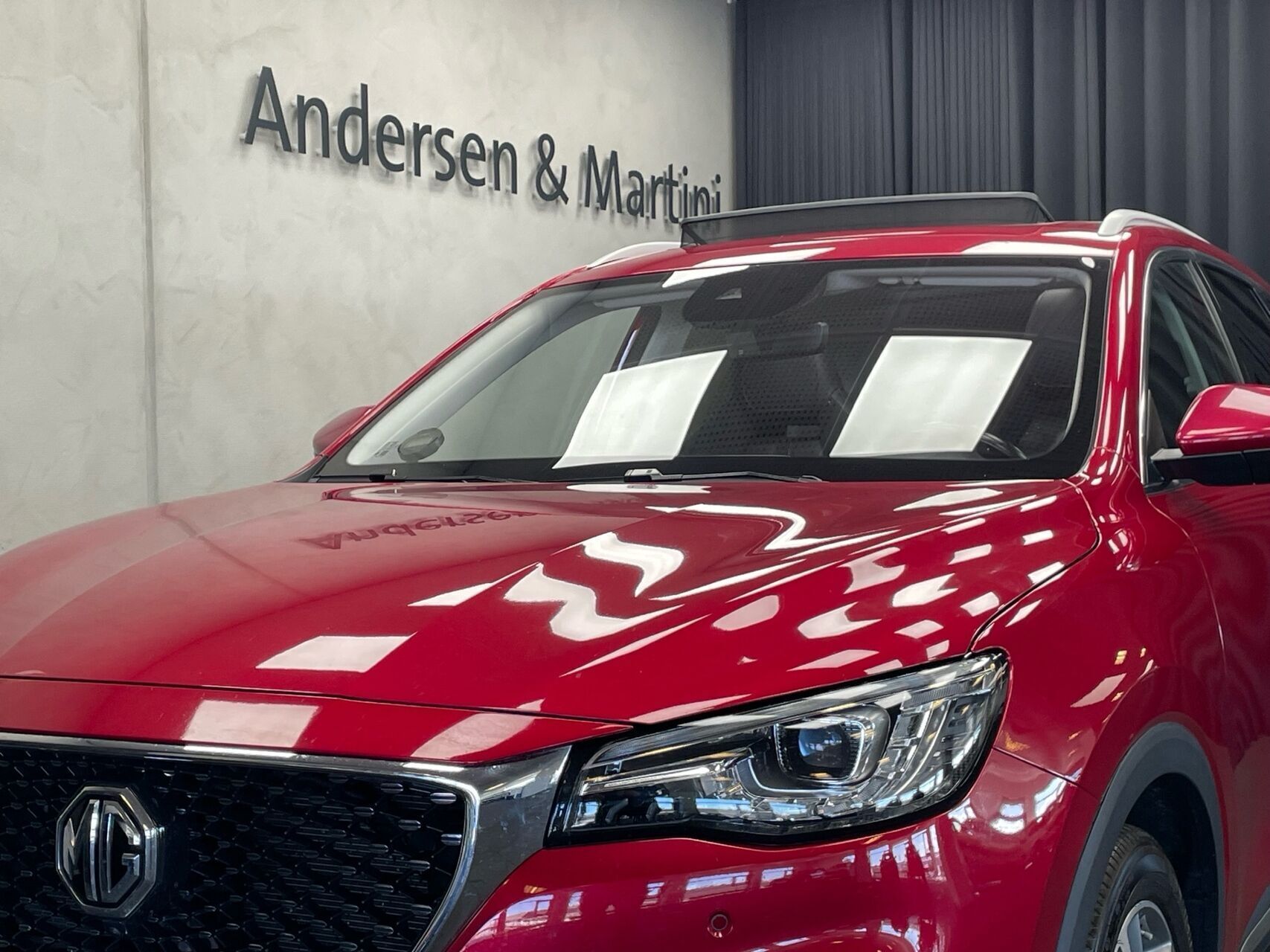 MG EHS 1,5 T GDI  Plugin-hybrid Luxury 258HK 5d 10g Aut.