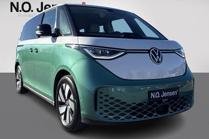 Grøn VW ID.Buzz fra 2023 set udefra