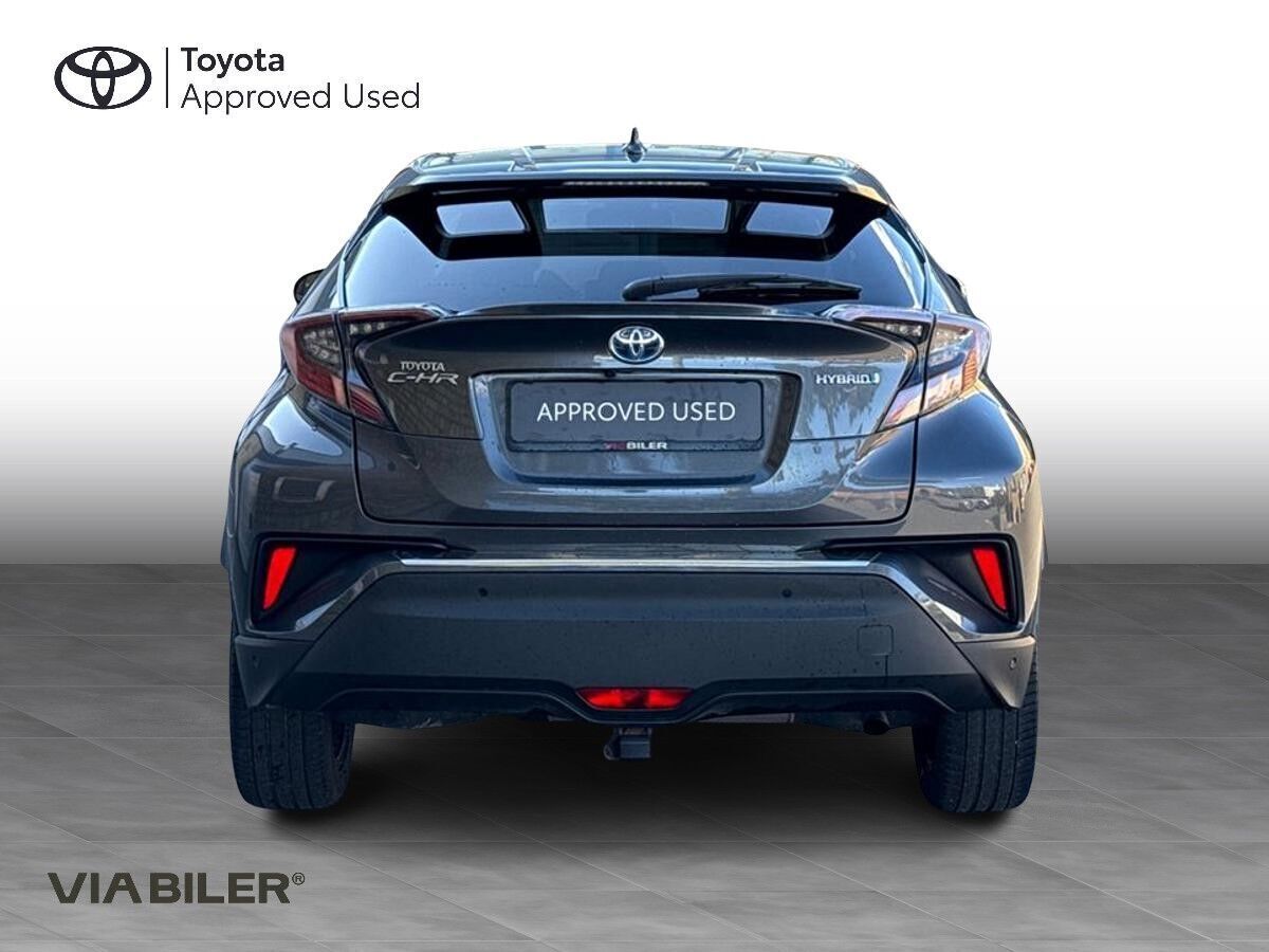 Toyota C-HR 1,8 Hybrid C-LUB Premium Selected Multidrive S 122HK 5d Aut.