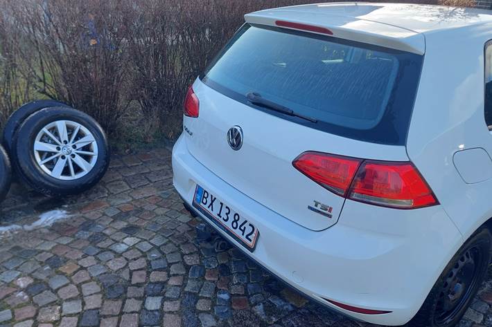 Hvid VW Golf fra 2013