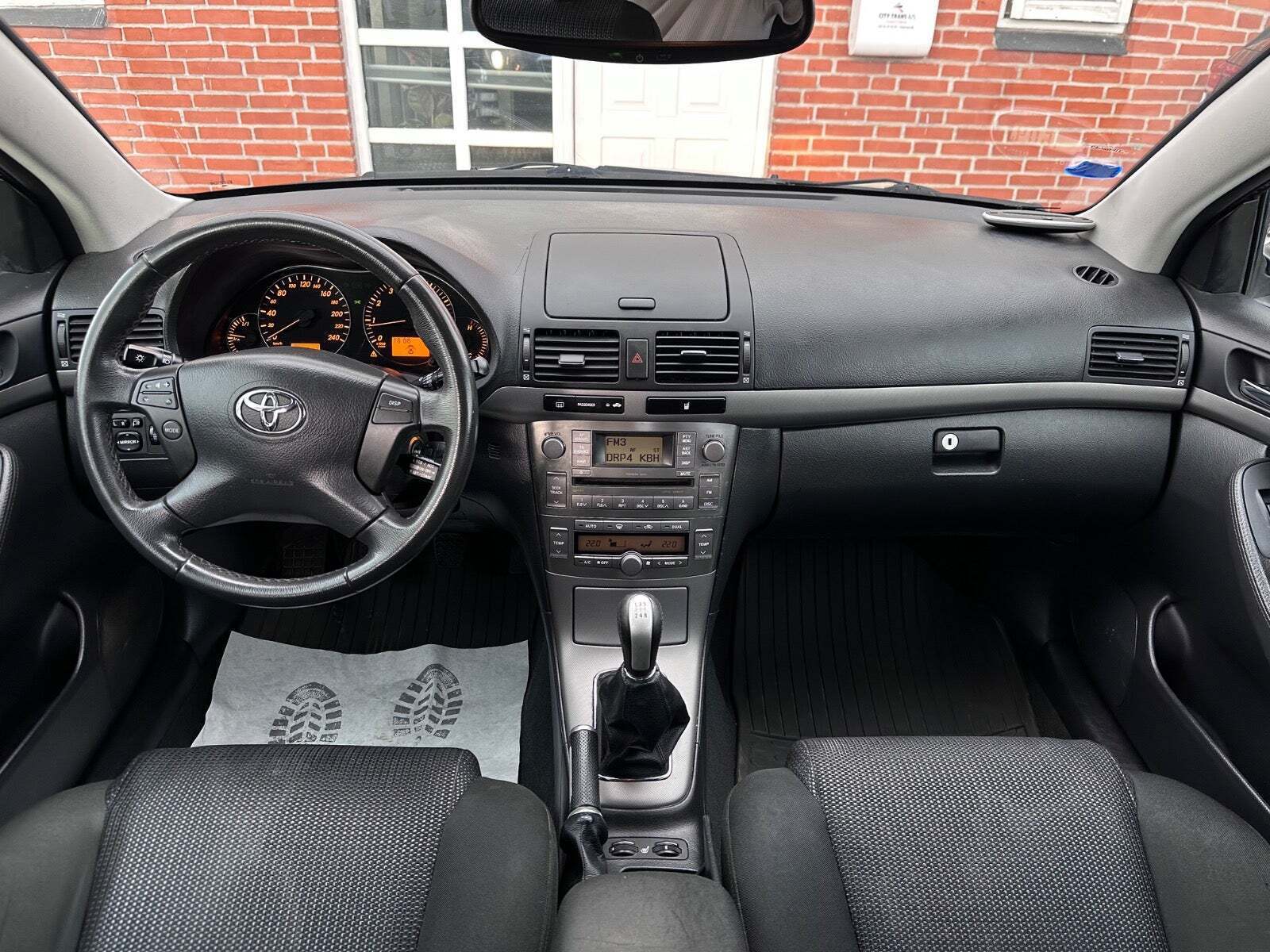 undefined Toyota Avensis fra 2007