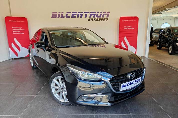 Sort Mazda 3 fra 2017