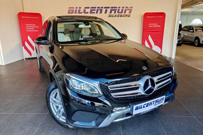 Sort Mercedes GLC350 e fra 2017