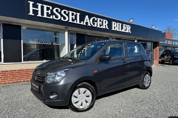 Grå Suzuki Celerio fra 2015 set udefra