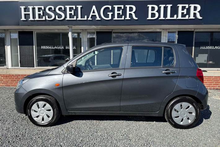 Grå Suzuki Celerio fra 2015
