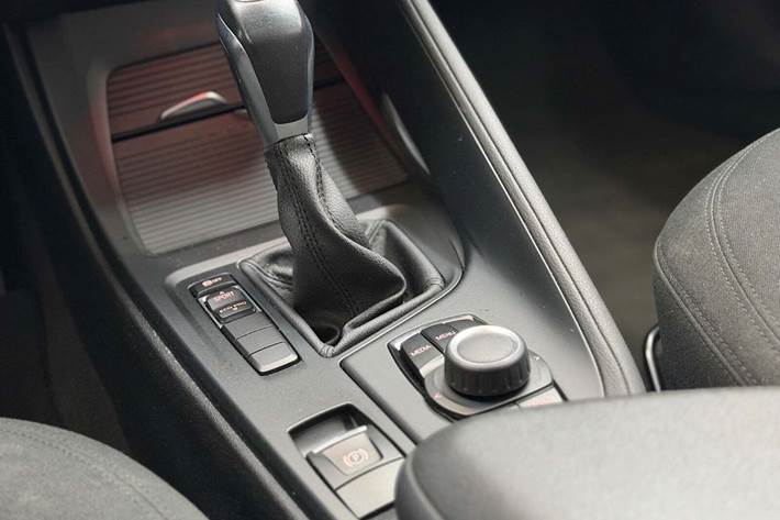 Hvid BMW X1 fra 2018