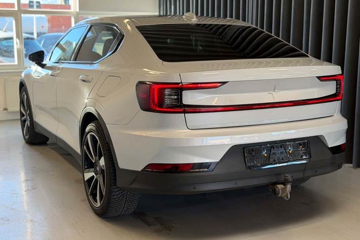 Hvid Polestar 2 fra 2022