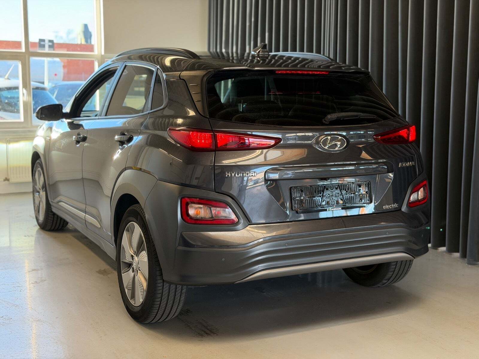 Hyundai Kona 64 EV Premium