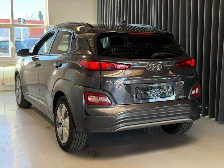 Hyundai Kona 64 EV Premium