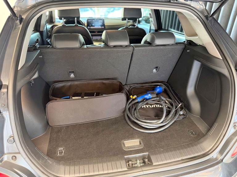 Hyundai Kona 64 EV Premium