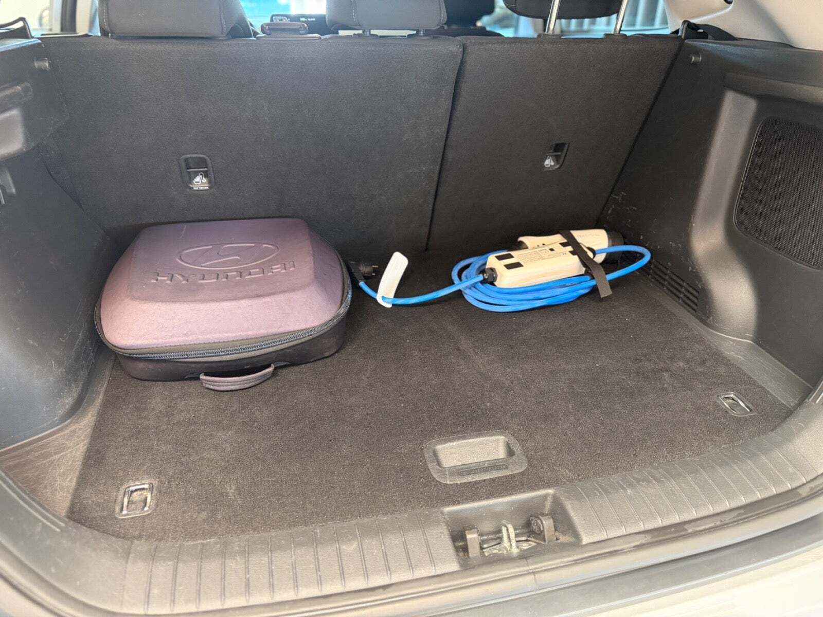 Hyundai Kona 64 EV Trend