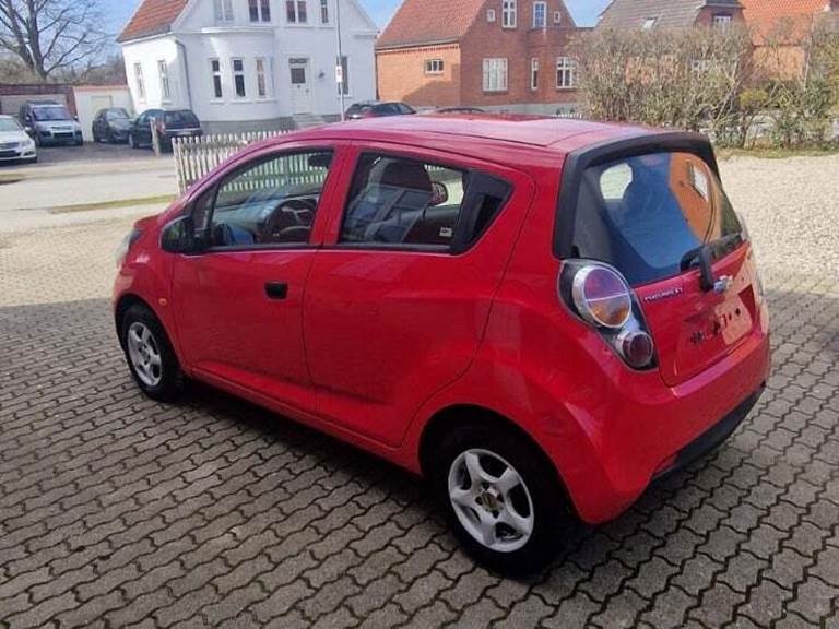 Chevrolet Spark 1,0 L