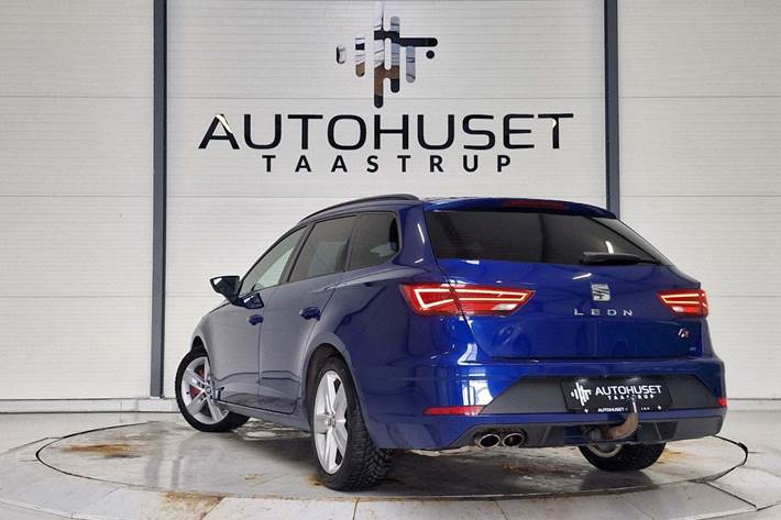 Blå Seat Leon fra 2018