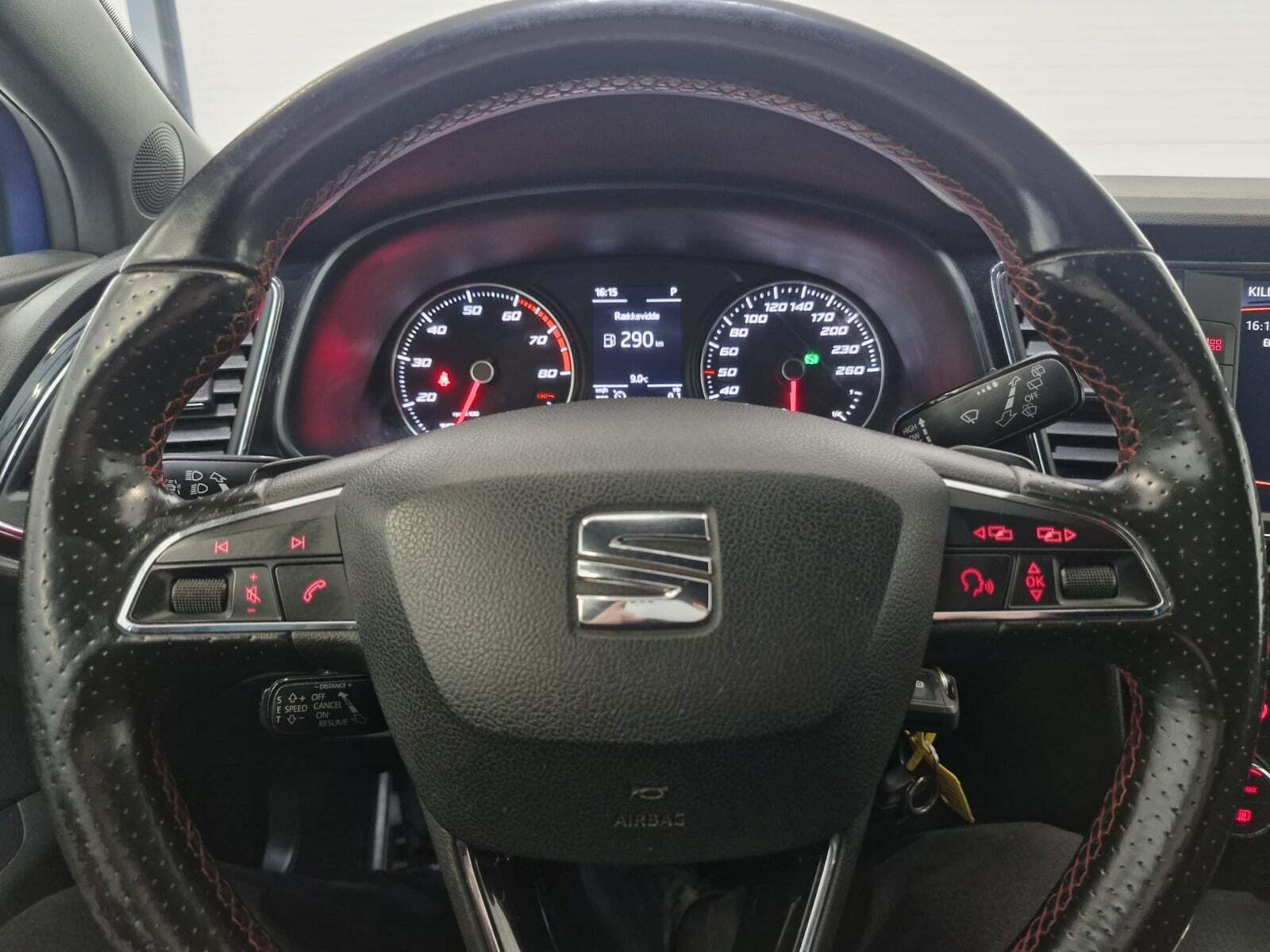 Blå Seat Leon fra 2018