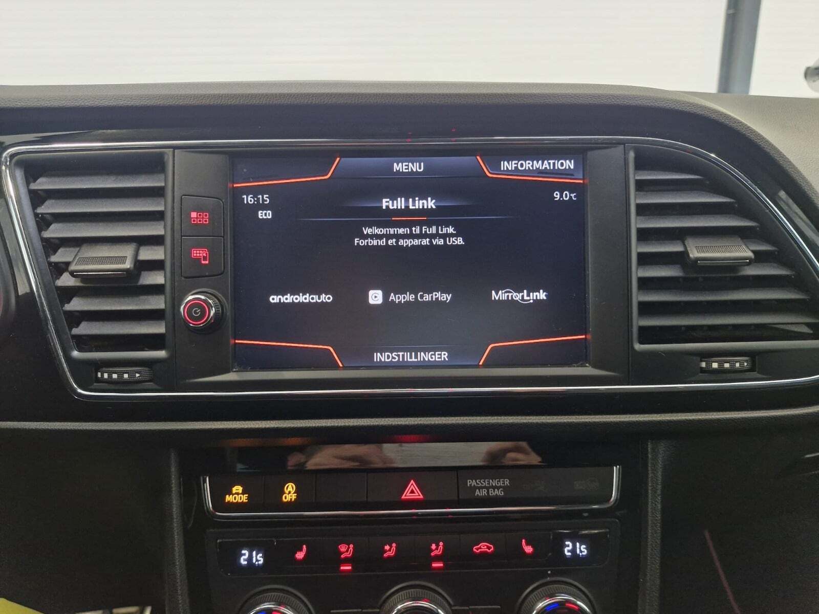 Blå Seat Leon fra 2018