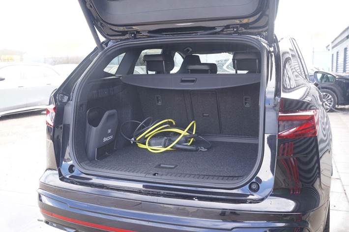 Sort Skoda Enyaq fra 2024