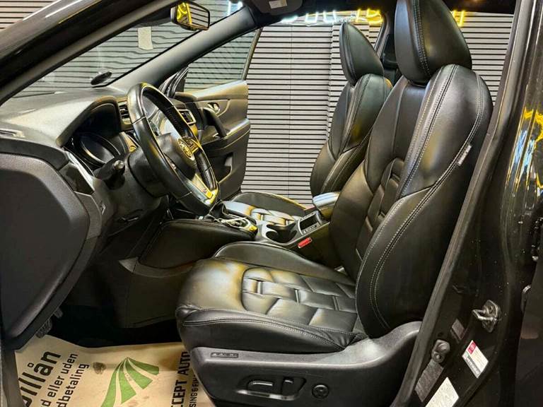 Nissan Qashqai 1,5 dCi 115 Tekna DCT