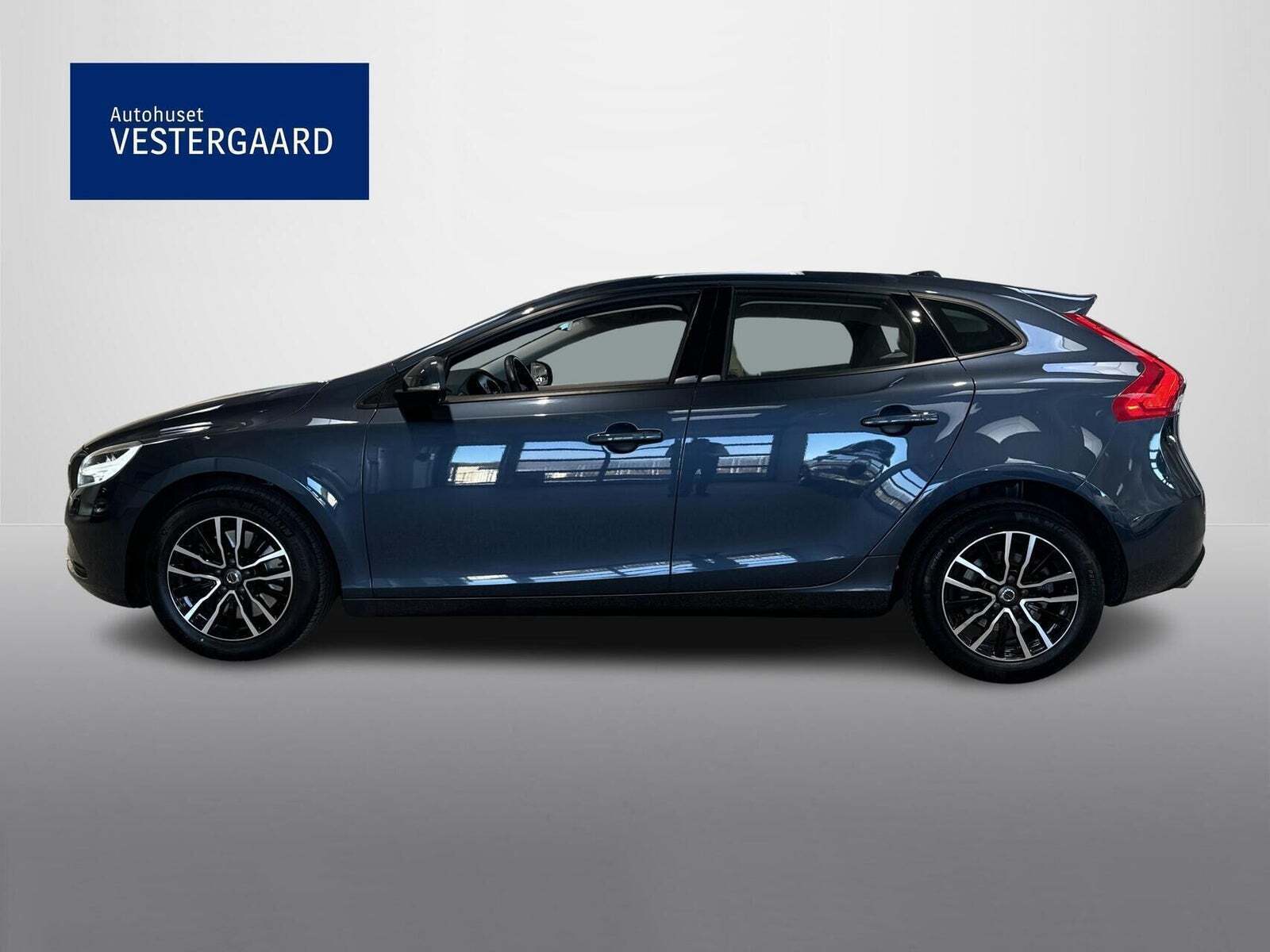 Volvo V40 1,5 T3 152 Momentum aut.