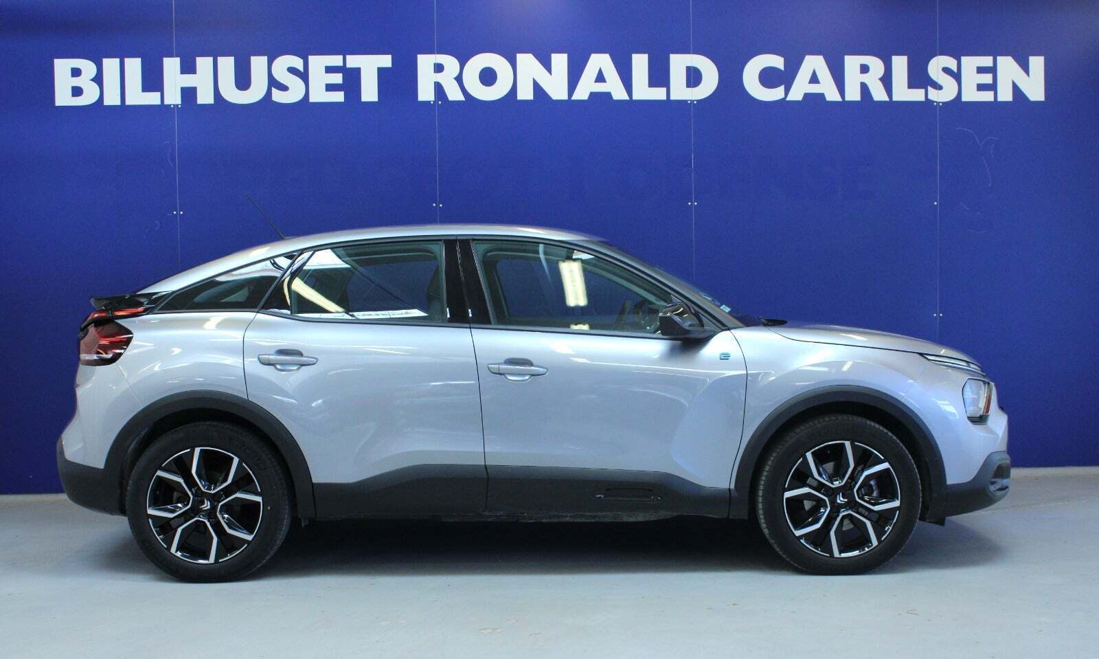 Sølv Citroën ë-C4 fra 2023