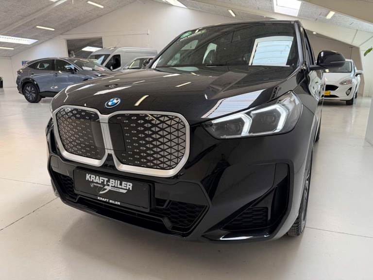 BMW iX1 xDrive30 M-Sport