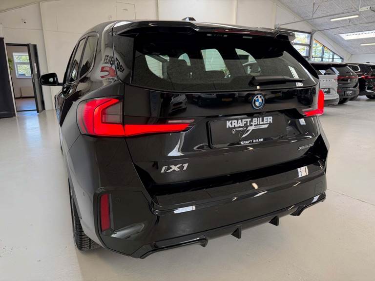 BMW iX1 xDrive30 M-Sport