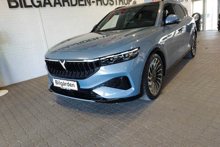 Blå Voyah Free fra 2026