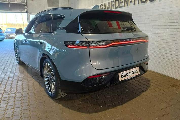 Blå Voyah Free fra 2026