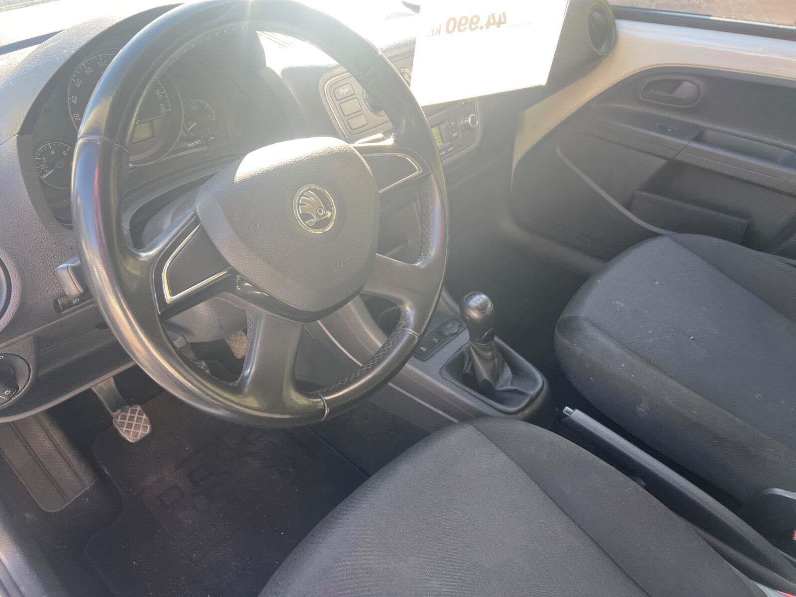 Hvid Skoda Citigo fra 2016