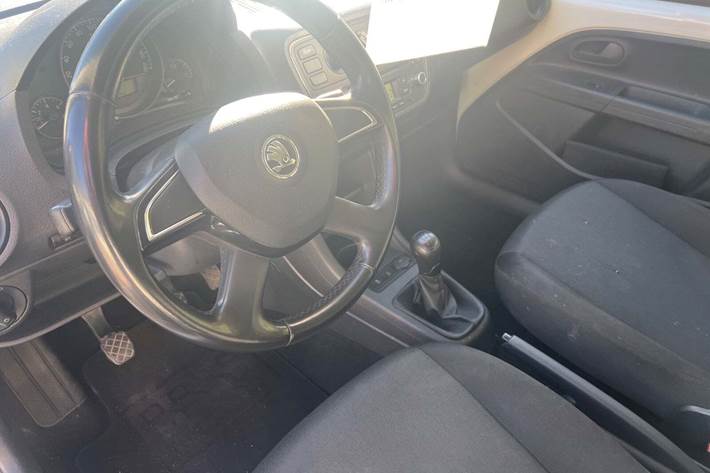 Hvid Skoda Citigo fra 2016