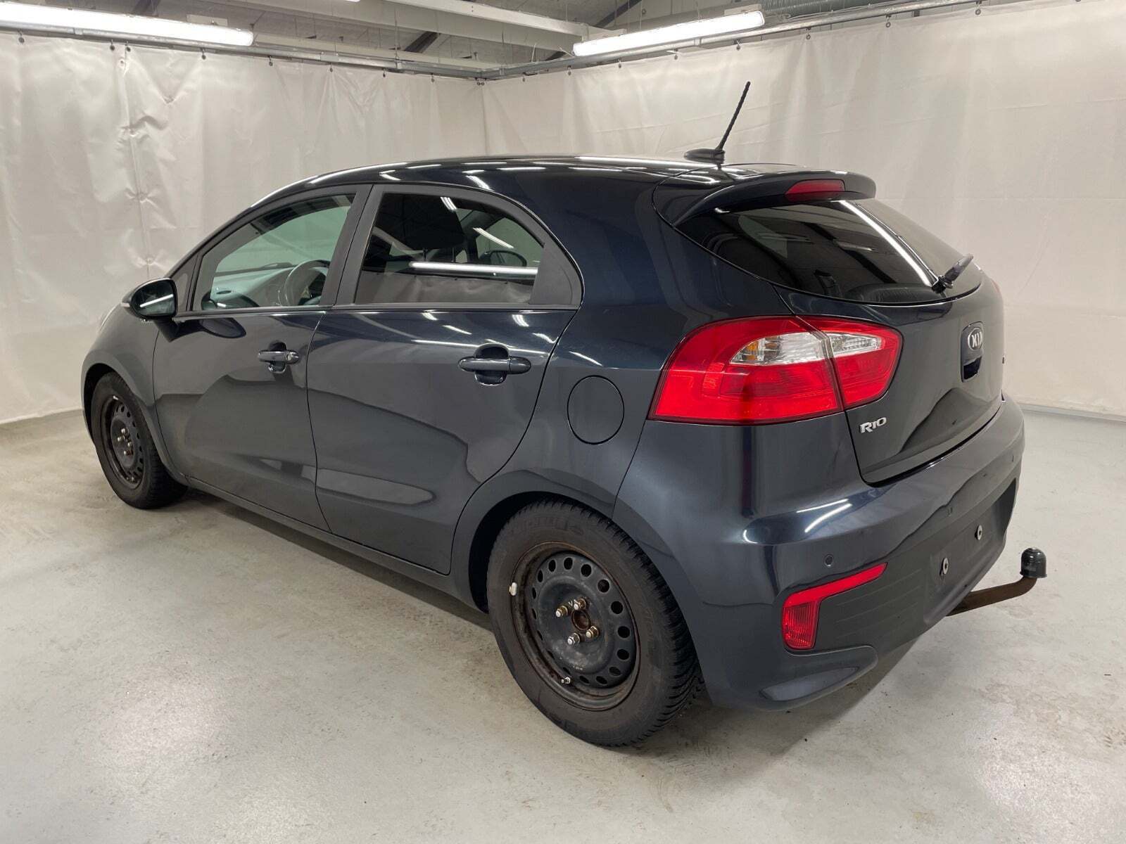 Kia Rio 1,4 CVVT Attraction+