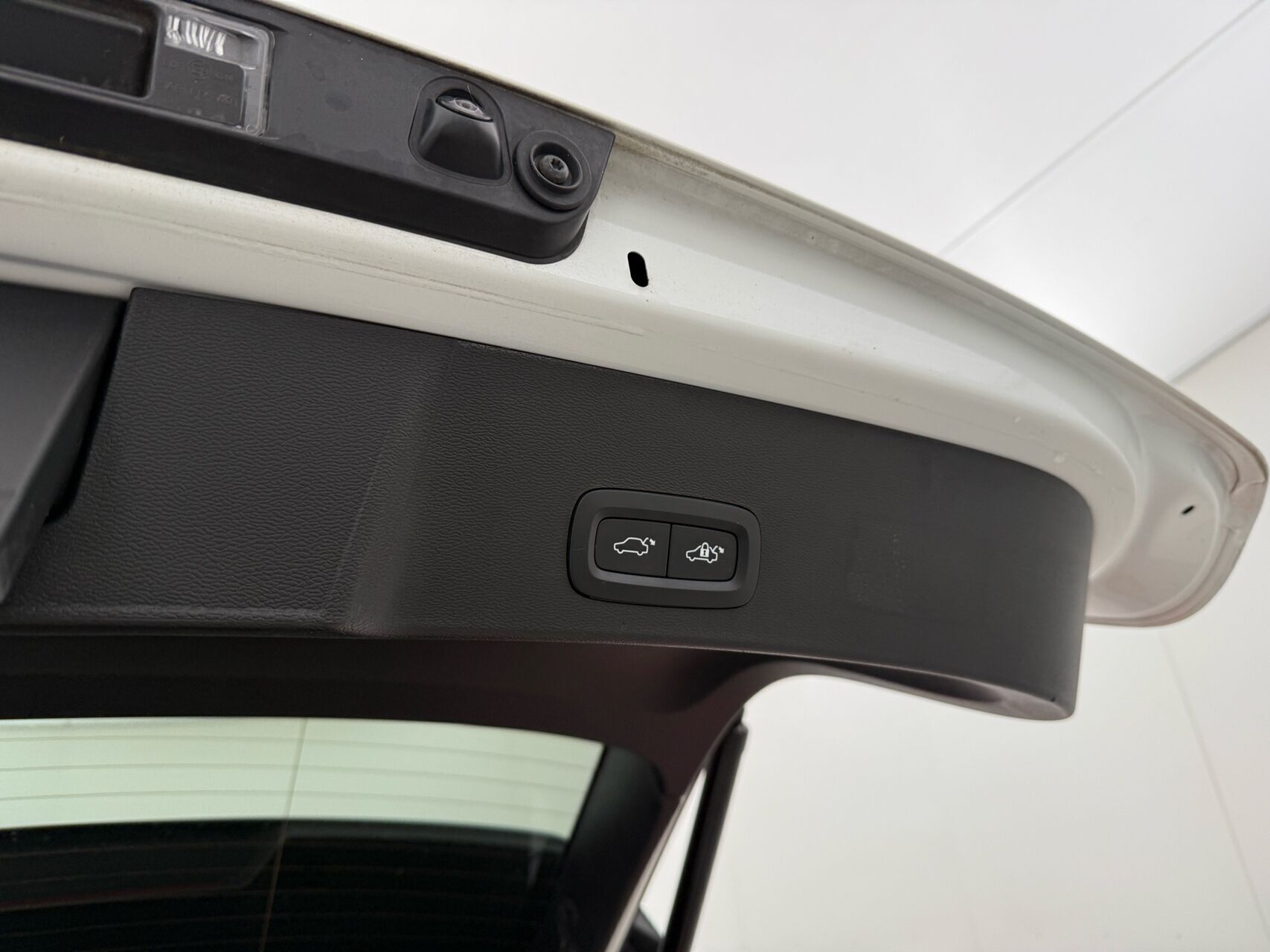 Hvid Volvo XC40 fra 2021