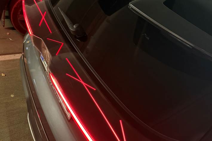 Grå MG MG4 Electric fra 2024