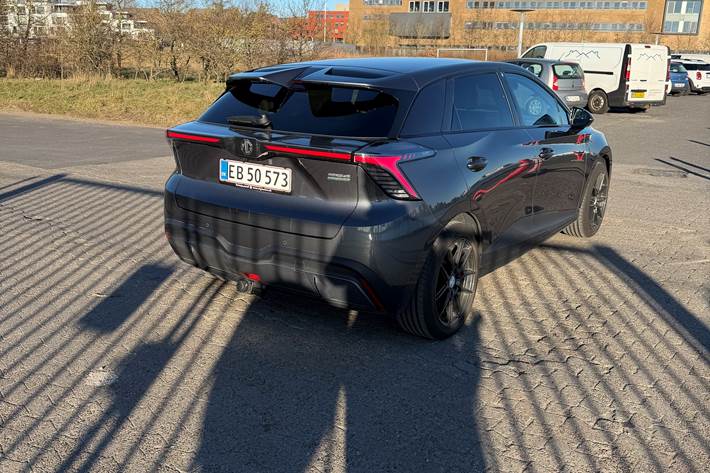 Grå MG MG4 Electric fra 2024