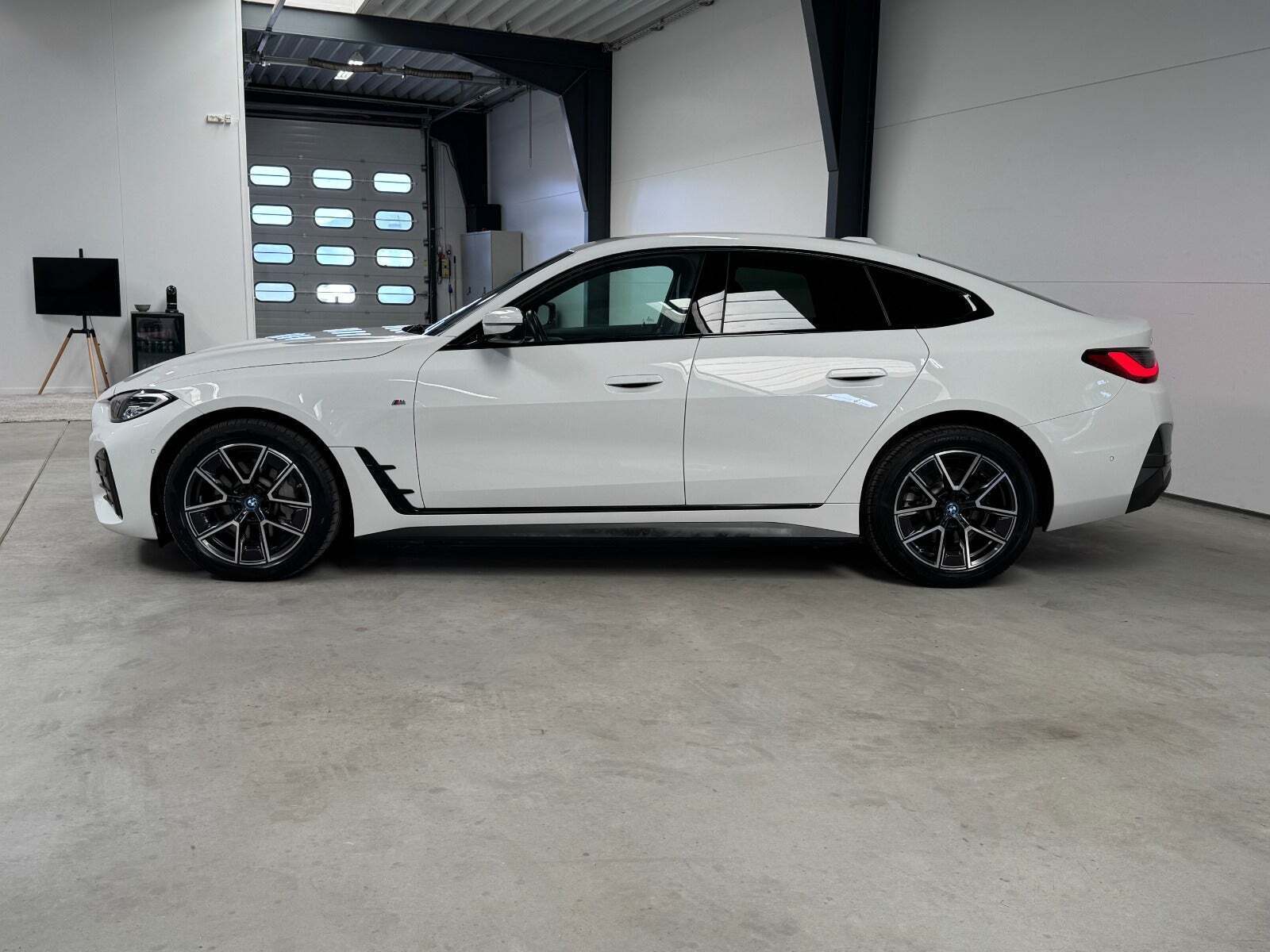 BMW i4 eDrive40 Fully Charged M-Sport