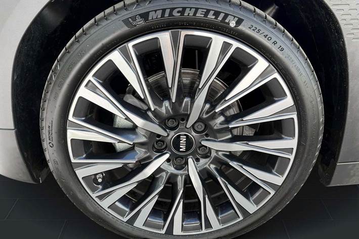 Blå Mini Aceman E fra 2025